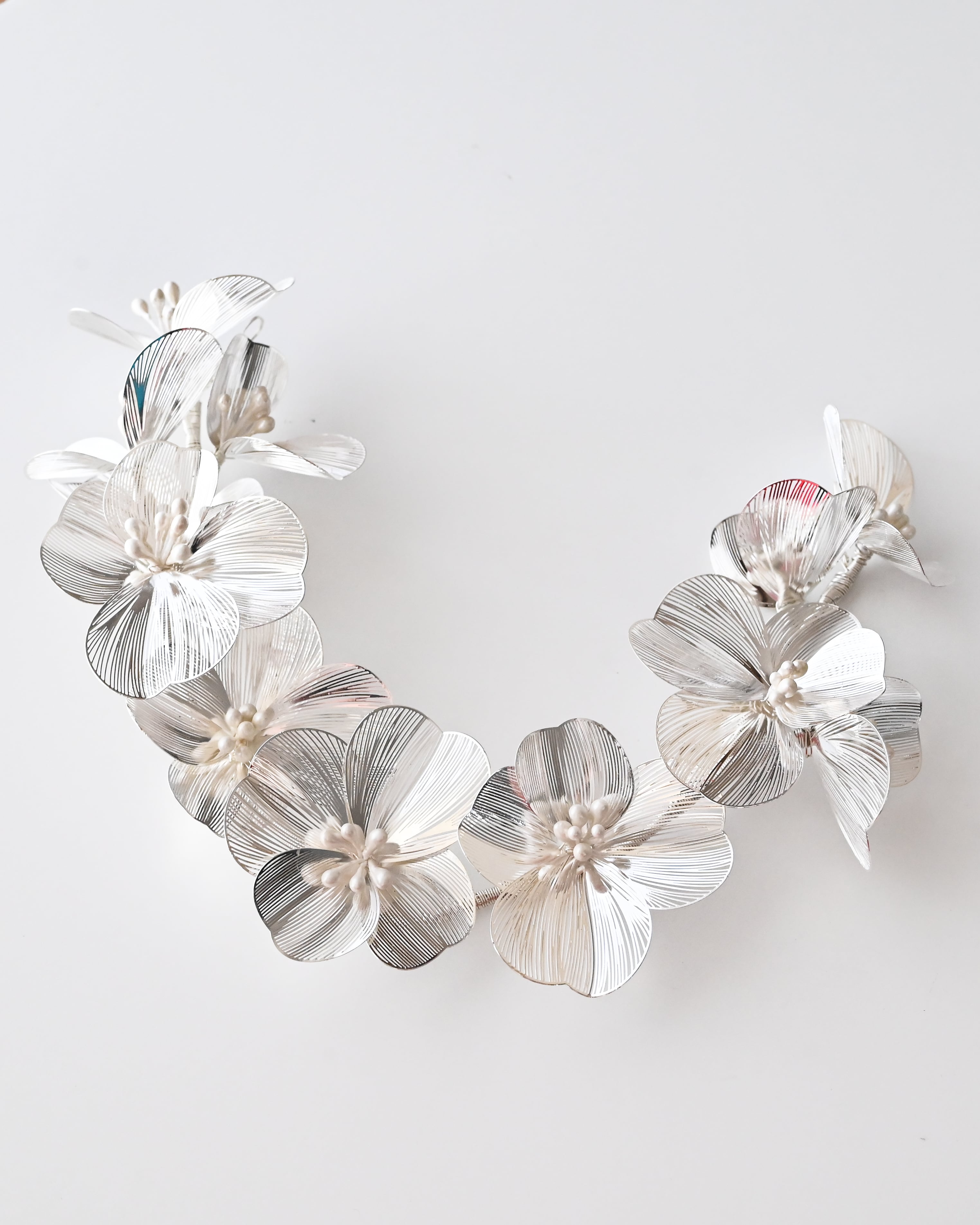 ブライダルヘッドドレスグロスシルバー 【AH2512-08】