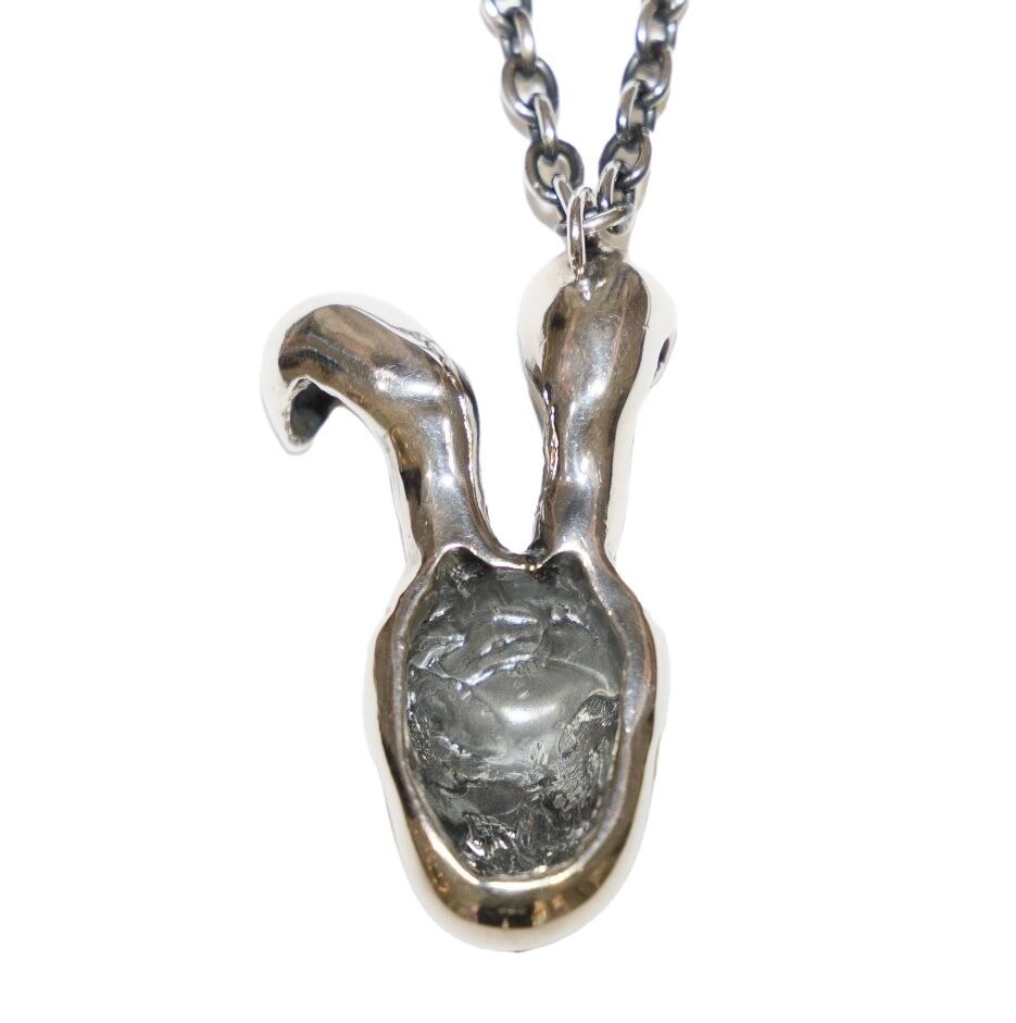 P-1 RABBIT NECKLACE | PAULOVILLA