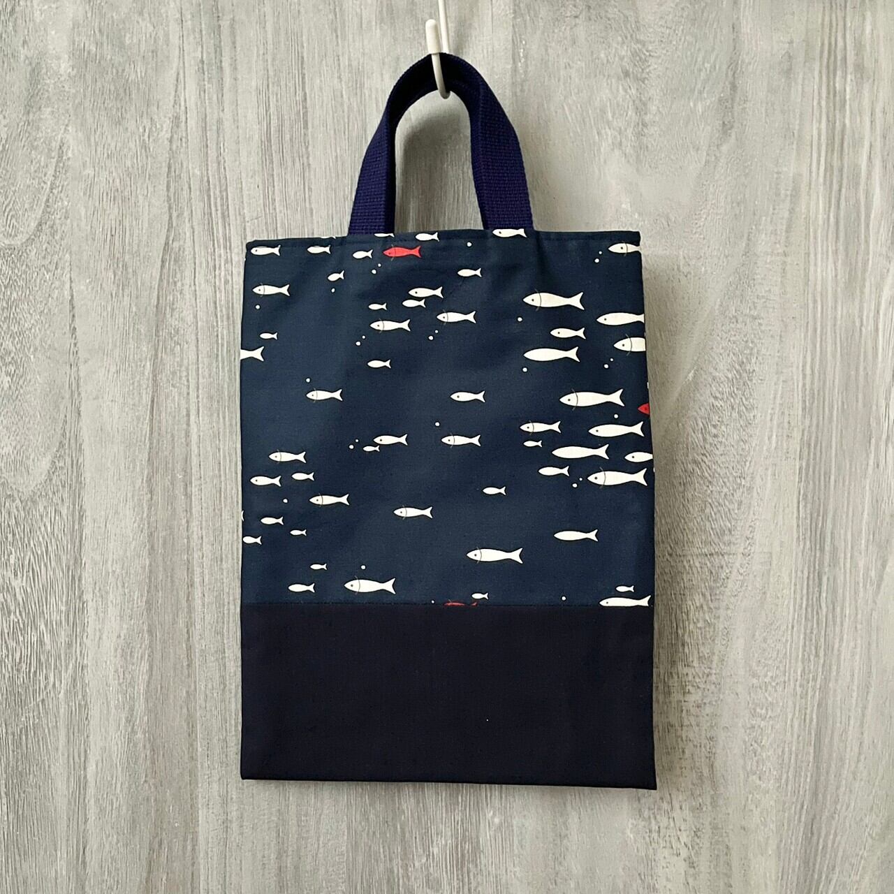 上履き入れ under the sea - fish