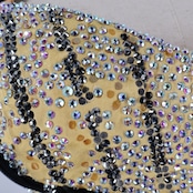 社交ダンス 衣装 サピエル Sapiel スタンダード ドレス スタンダードドレス ワンピース 黒 金 ゴールド フリル レース フロート ブラック系 ゴールド系 デモ 競技 ダンス パーティ 発表会 高級感 おしゃれ 上品 スカート イタリア製