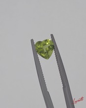 Natural Peridot 1.9ct Loose Gemstone｜天然ペリドット 1.9ct ルース【LE-0048】
