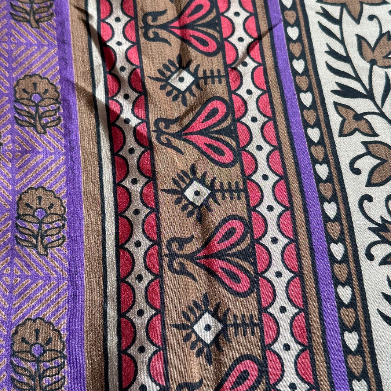 No.52 | リサイクルサリースカーフ