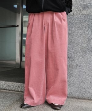 UNIVERSAL PRODUCTS. / 263-60505 2TUCK WIDE CORDUROY TROUSERS(PINK)