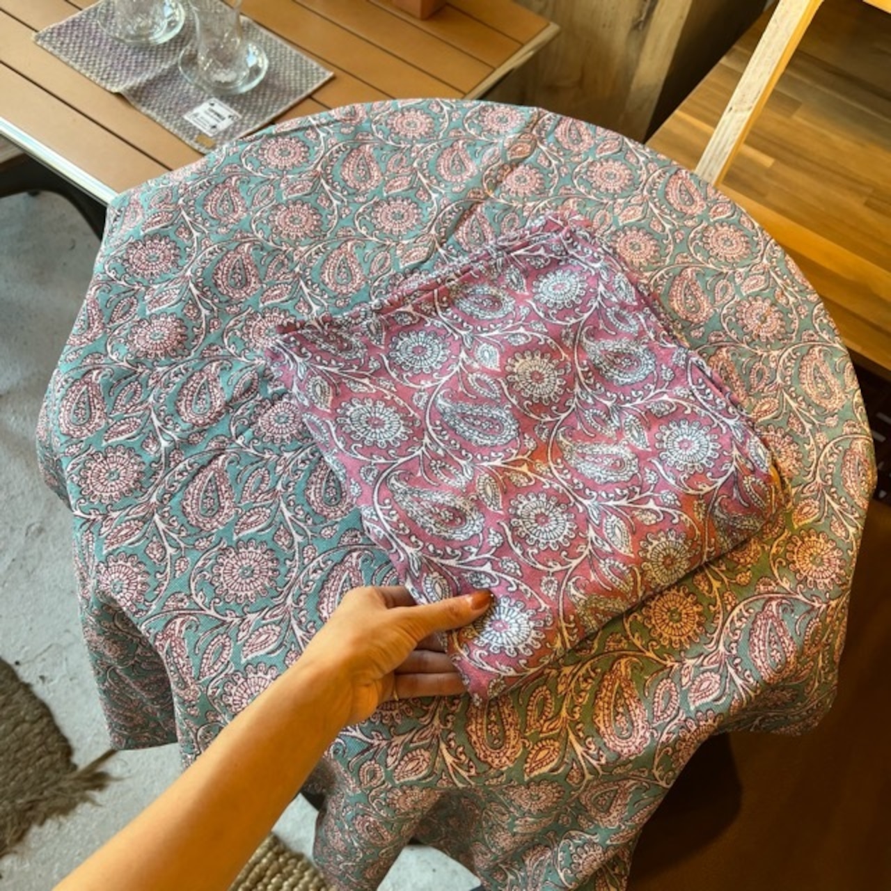 MULTI CLOTH PAISLEY　2Color マルチクロス　ペイズリー　ブルー　パープル　マルチカバー　ペイズリー柄　テーブルクロス　　ソファーカバー　ベッドカバー　　PAISLEY　BLUE　PURPLE　