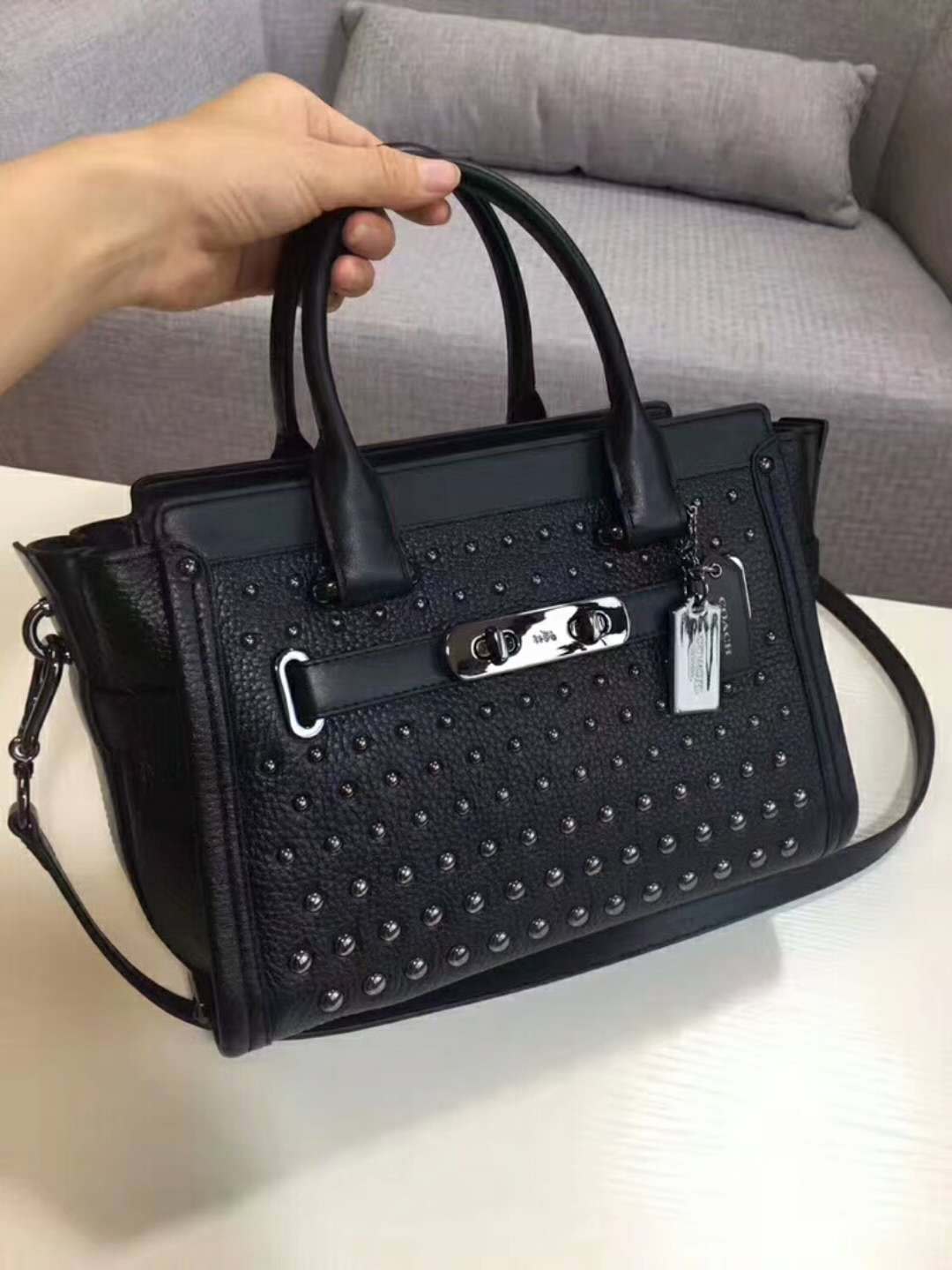 COACH コーチ ハンドバッグショルダーバッグ 2WAYリベット スタッズ