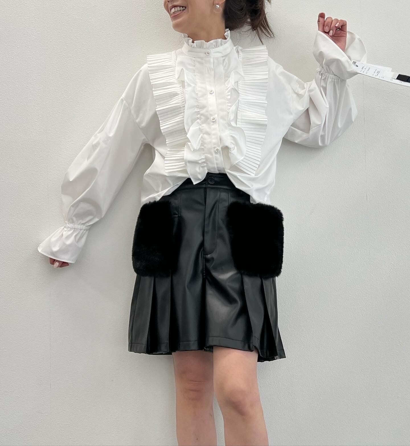 ヴェロフォンナ Re.Verofonna プリーツフリルベロアラインブラウス 8  