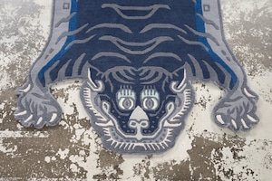 Tibetan Tiger Rug 《Mサイズ•ウール・オリジナル3・ボニンブルー175》チベタンタイガーラグ
