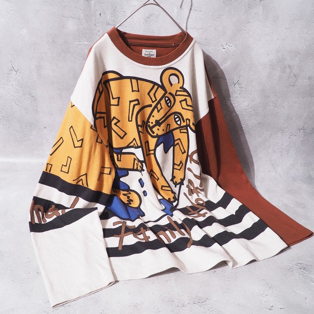 1990s " CASTELBAJAC - Family World " Animal printed vintage Long sleeve Tee