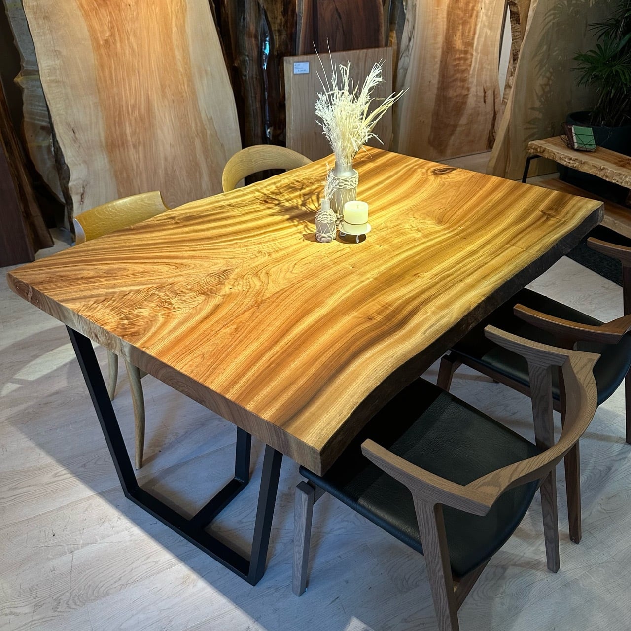 ■新品■楠 一枚板 ダイニングテーブル アイアン家具 インダストリアル IMG_13172_2048x.jpg?v=1750489147