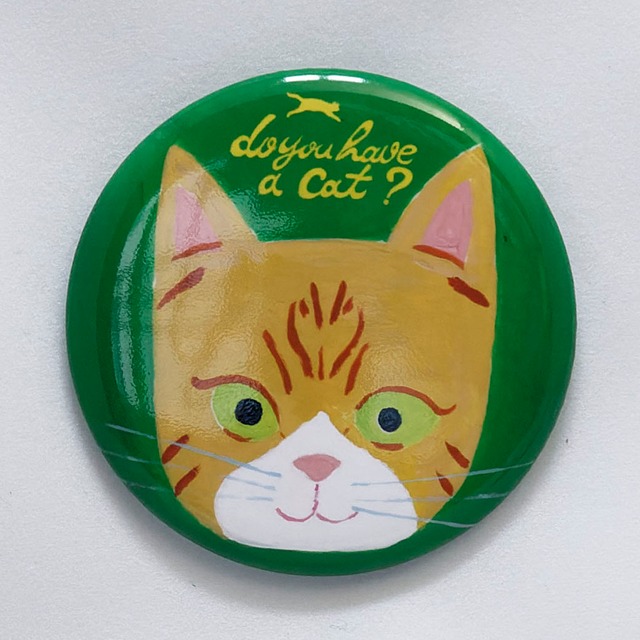 森邦保作品 猫マグネット L12（二毛猫イメージ）ロゴマーク付きです。
