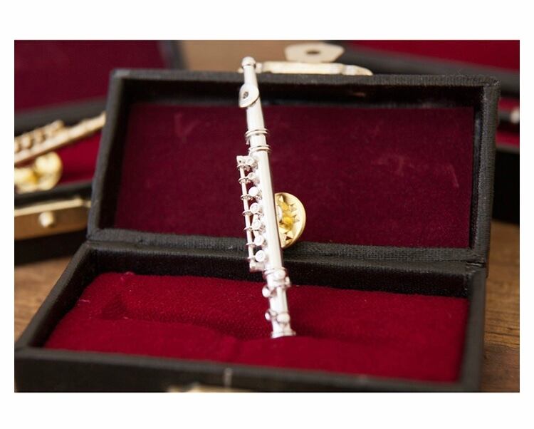 ミニチュアバンド[ピンバッチ フルート]＜楽器＞ブローチ シルバー