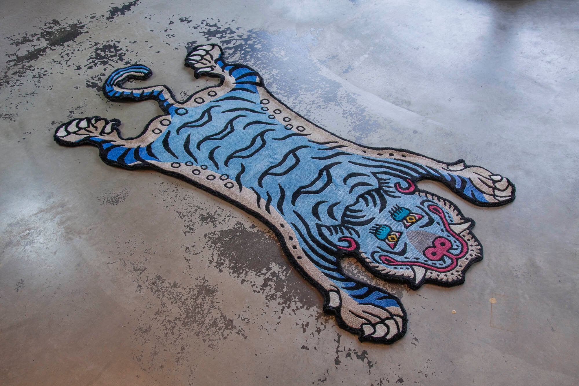 Tibetan Tiger Rug 《Mサイズ•シルク•オリジナル•ブルーバージョン026
