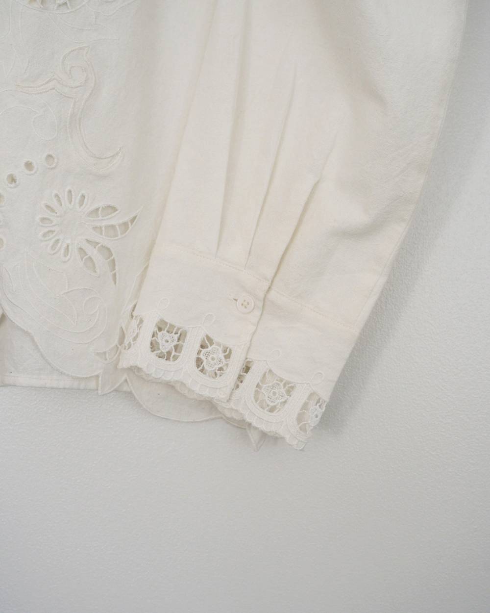 anuke(アンヌーク) Cutwork Opencollar Shirts | サウスオレンジ