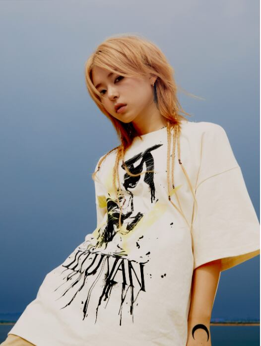 ILLUVAN] ROCKIN' RABBIT T-SHIRT (IVORY) 正規品 韓国ブランド 韓国