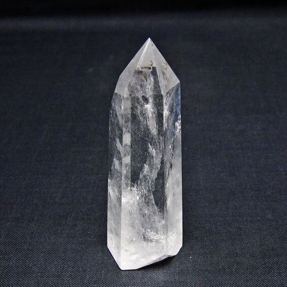 水晶 六角柱 ポイント 置物 一点物 142-11005