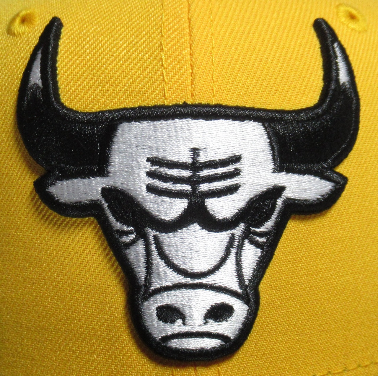 NEW ERA 9fifty   CAP　Chicago Bulls　シカゴ・ブルズ　Yellow×Black