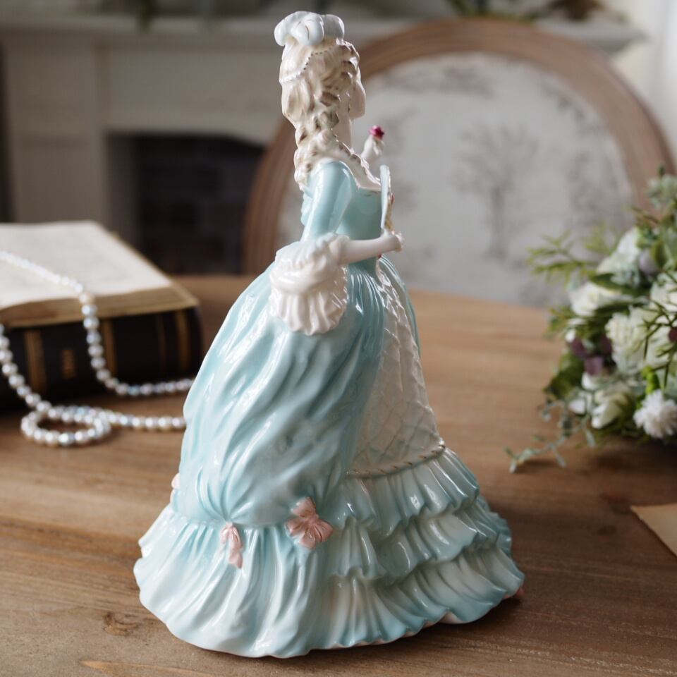 英国コールポートCoalport マリーアントワネット 限定フィギュリン