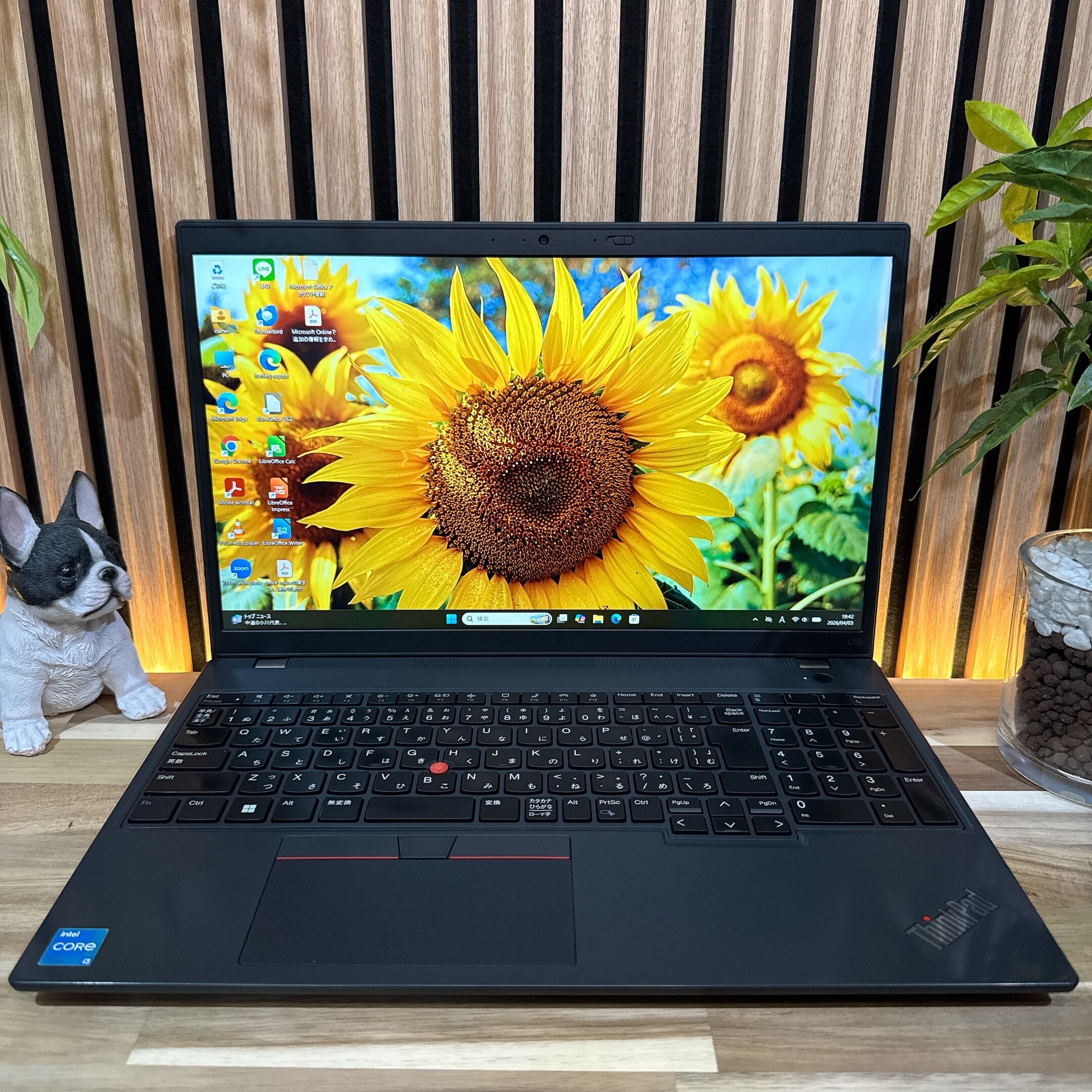 公式ショップ限定価格❣️/ 超美品《新型2022年発売》Lenovo ThinkPad