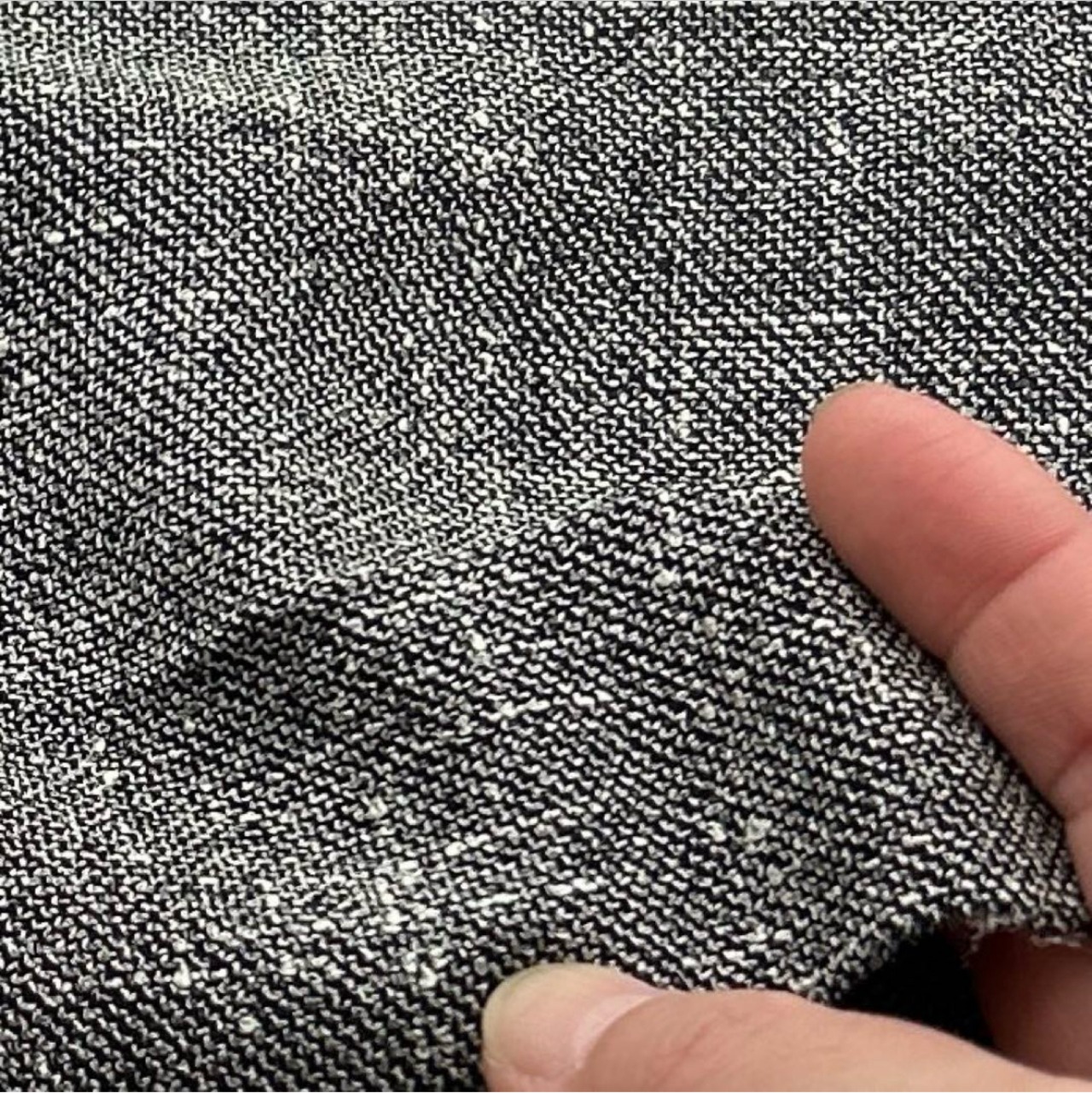 ★NY579◆2.3m◆ポリエステル100%ややとろみヴィンテージ生地◆ホワイト×ブラック