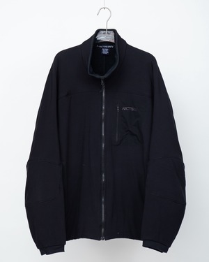 "ARC'TERYX" boa liner high neck softshell zip jacket
