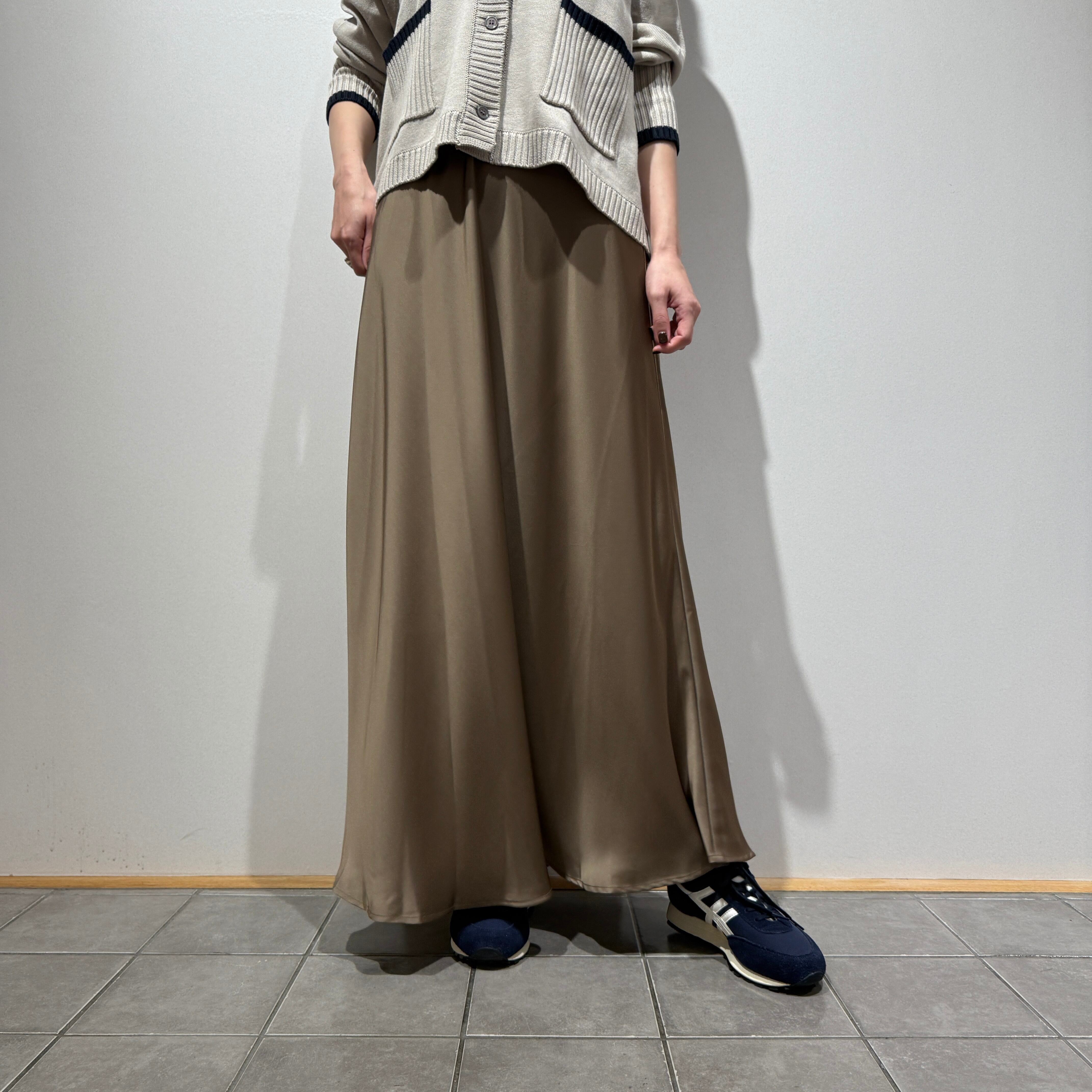 サテンバイアスセミフレアSK