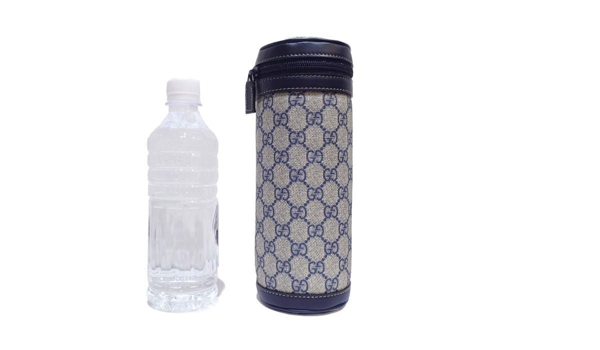 未使用品 GUCCI グッチ ボトルカバー ボトルケース GGスプリーム