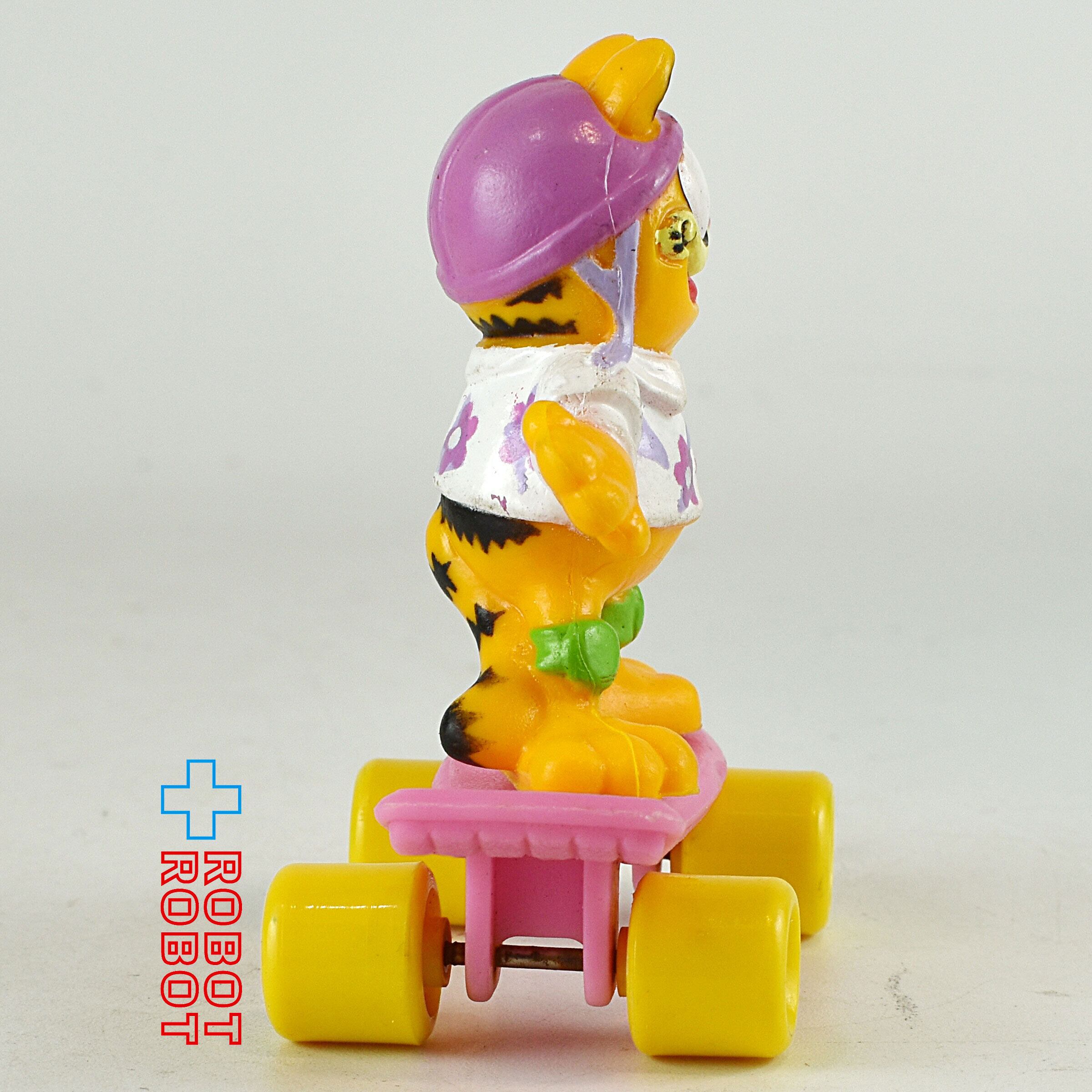 マクドナルド ガーフィールド #3 スケートボード PVCフィギュア