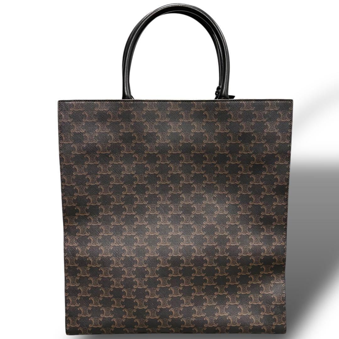 未使用 CELINE セリーヌ トリオンフ バーティカルカバ トート 未使用 CELINE セリーヌ トリオンフ バーティカルカバ トート