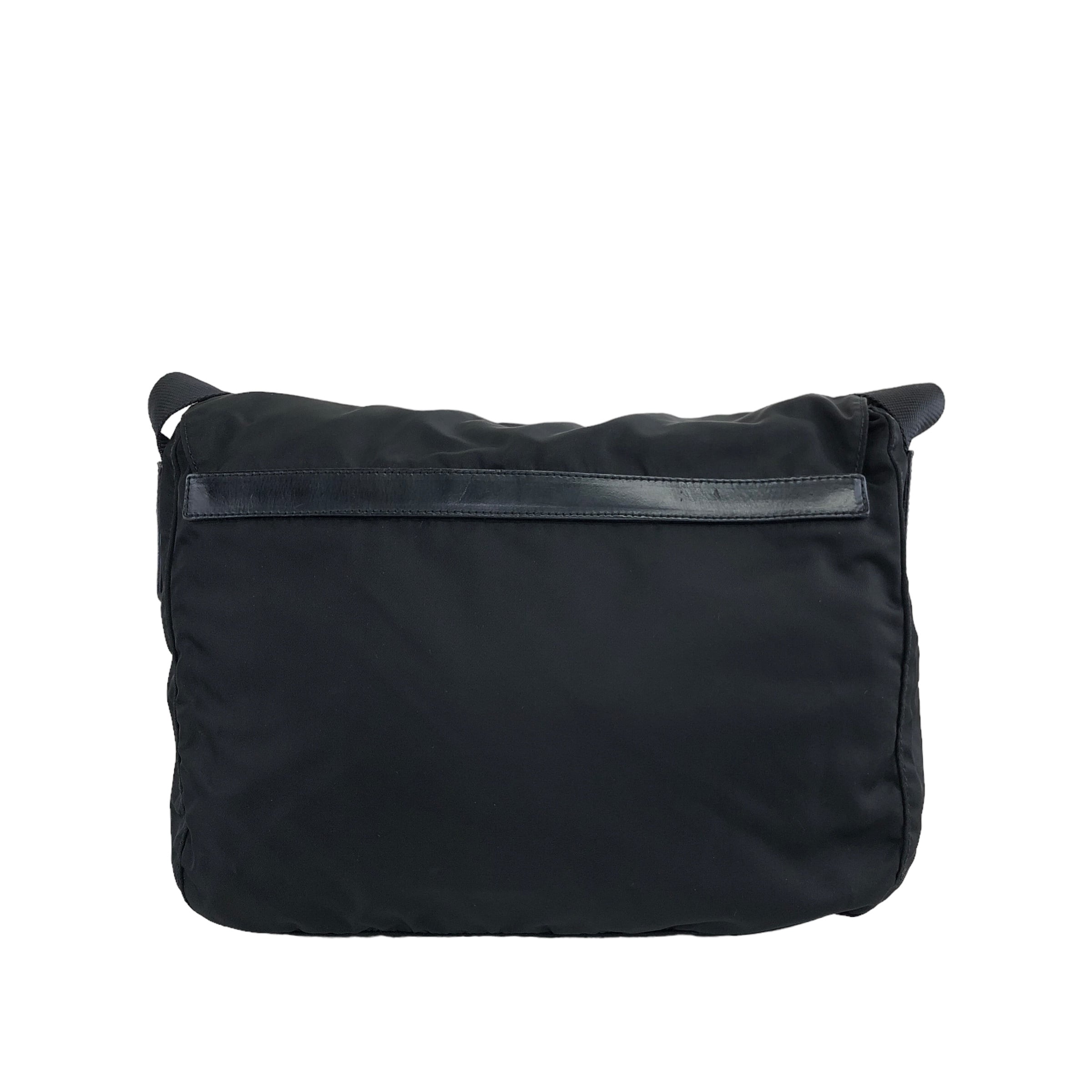 美品 PRADA プラダ ナイロン ヴィンテージ クロスバッグ ブラック PRADA プラダ ショルダーバッグ ブラック トライアングルロゴ ナイロン