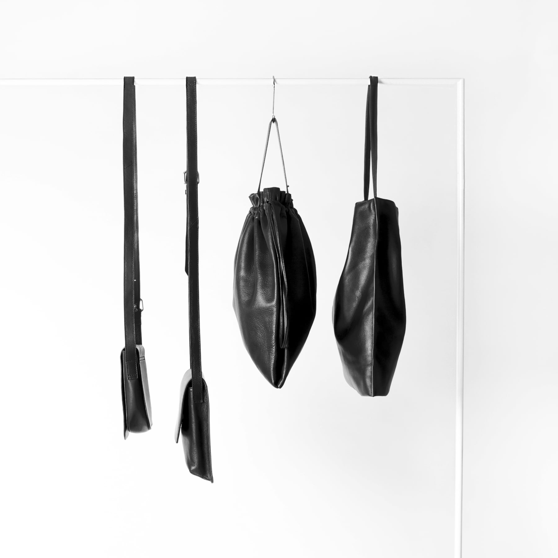 real leather drawstring tote & hand bag [bdbd2] / Y2212FRB07