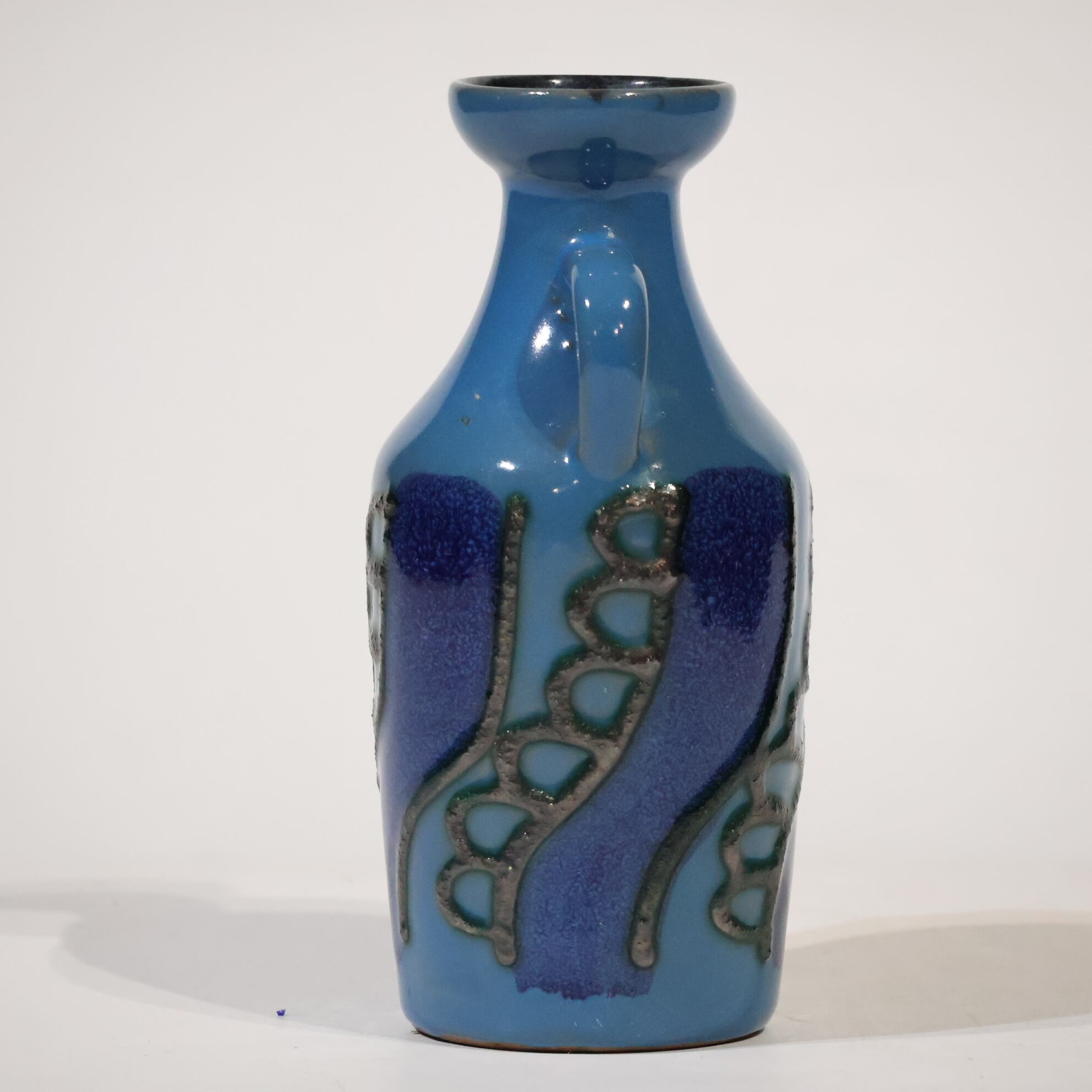 Strehla-- 16.9cm | Fat Lava & German Art Pottery