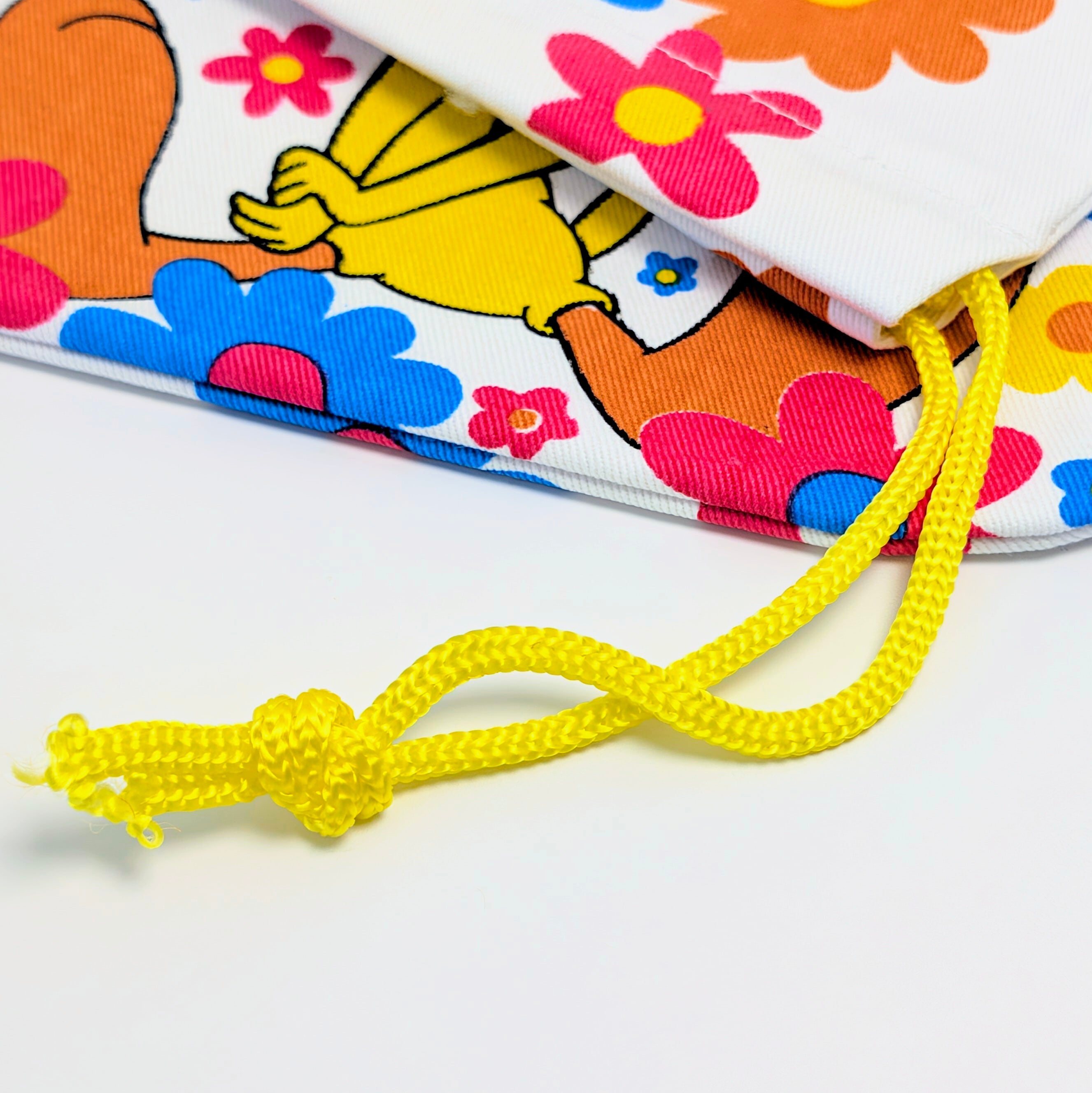 ✨️可愛すぎて何枚も欲しい♡✨️アメリカンキャラクターPURSE【 Looney Tunes(ルーニー・テューンズ)】 トゥイーティー / 巾着袋 〚アメリカン雑貨 アメトイ〛