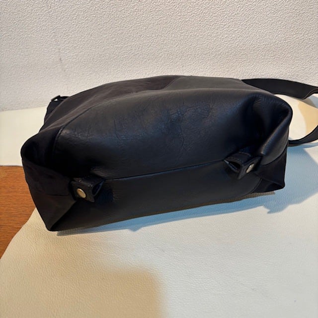 B.stuff　 再入荷！ナイロンコンビ変形2WAYショルダー(クロ)