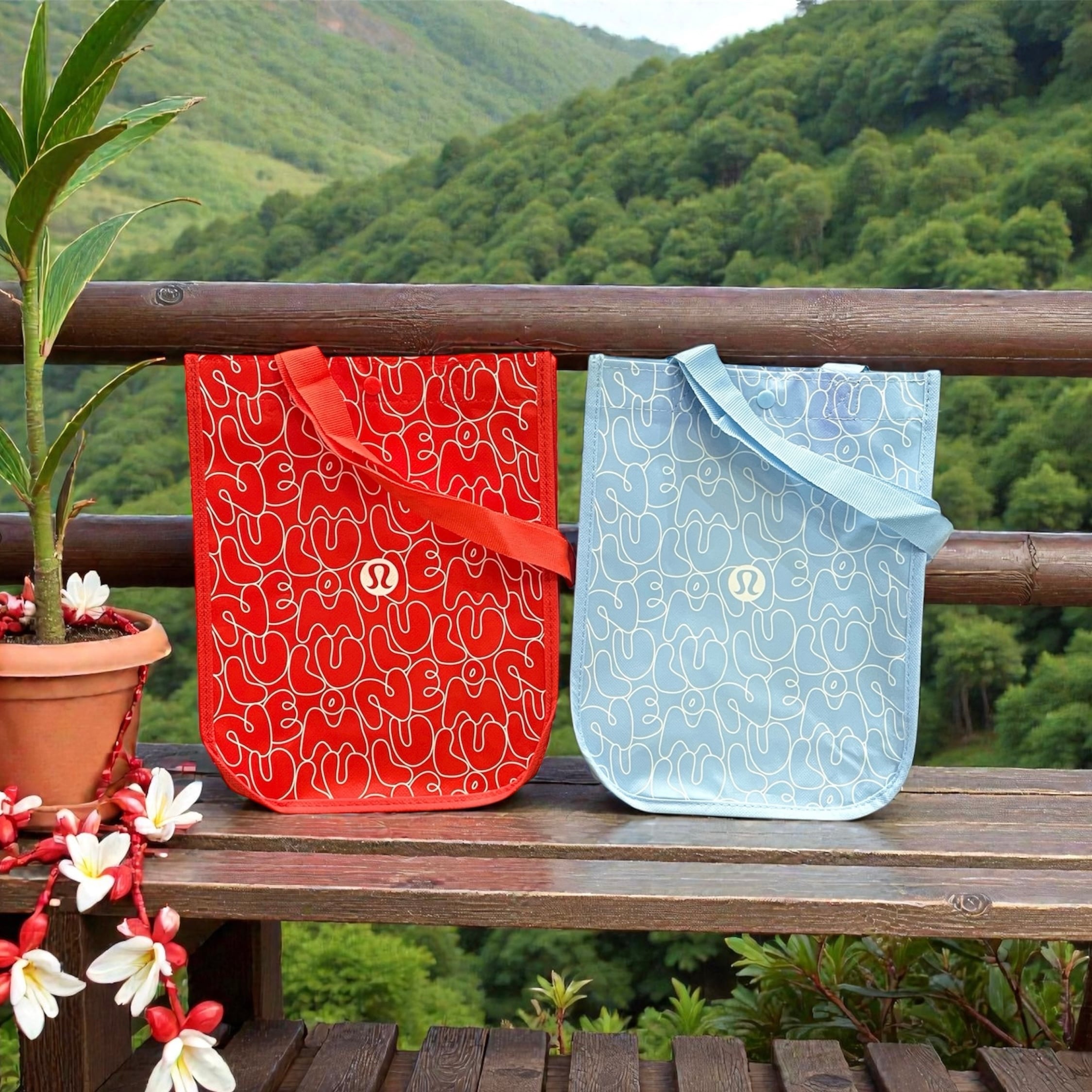 lululemon】ルルレモン 最新 ミニサイズ エコバック レッド ブルー