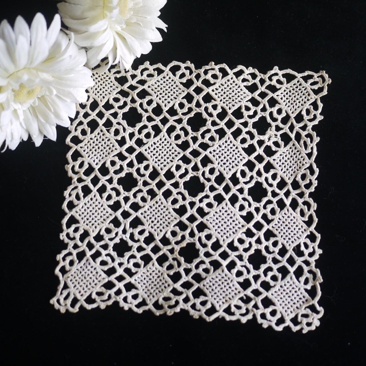 レースモチーフ ニードルレース イギリス