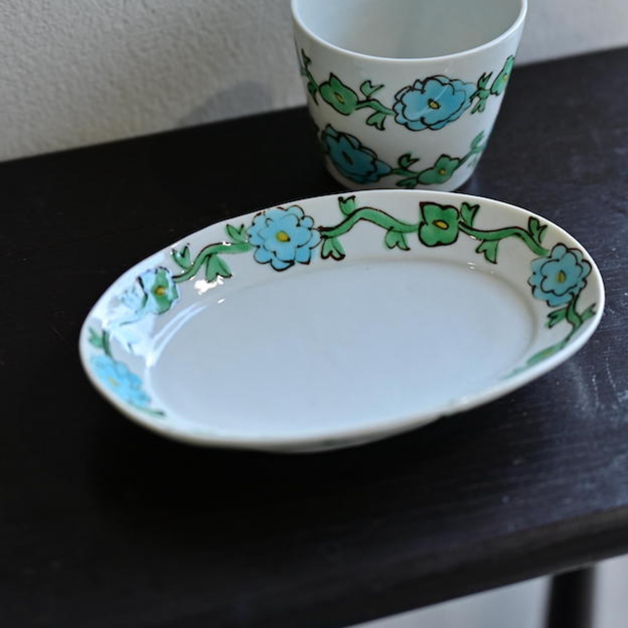 mn6 村田菜穂美作 楕円リムプレート(細) 「水色花唐草」1枚 / 2104130001550