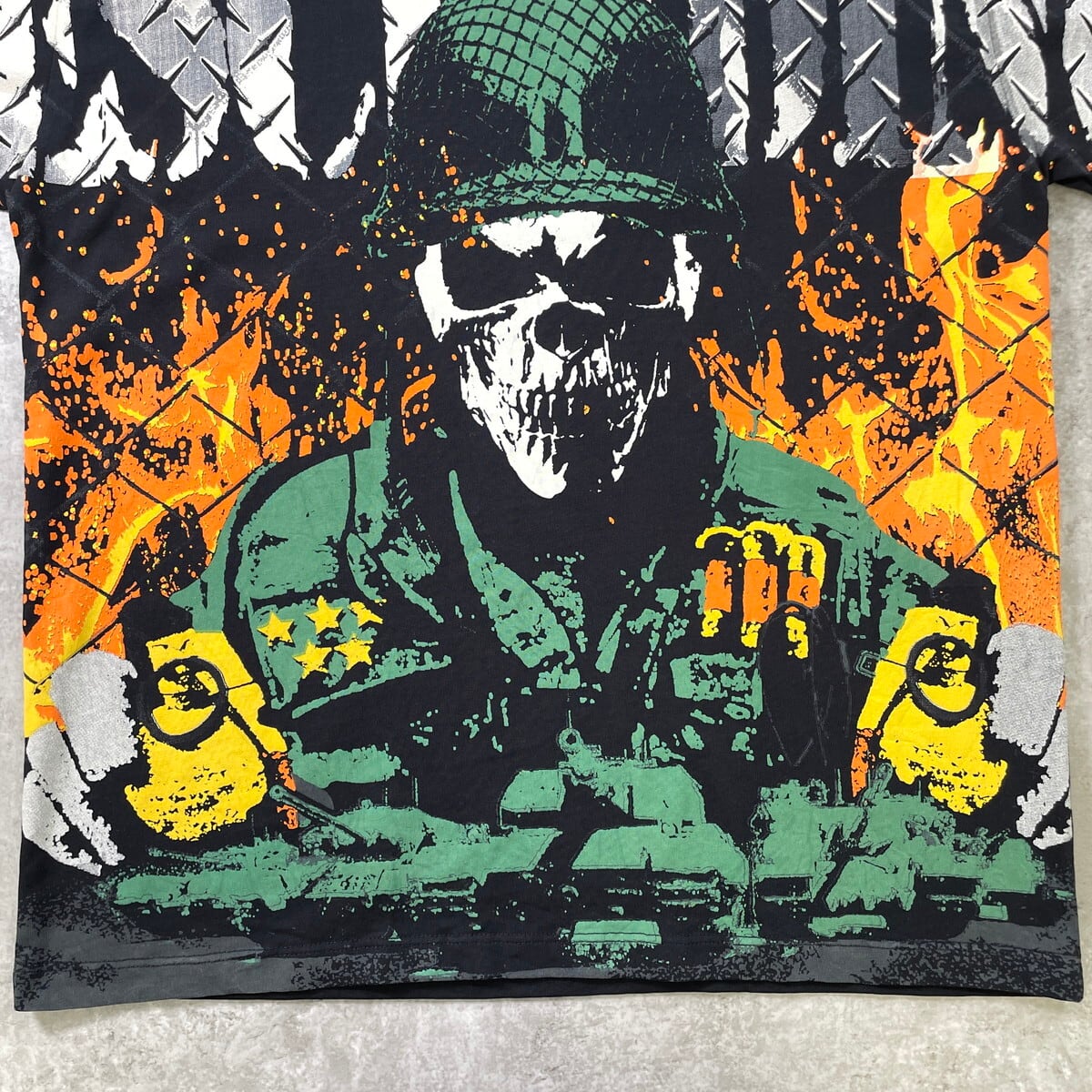 DECENDING 骸骨 戦車 ソルジャー オーバープリントTシャツ メンズM