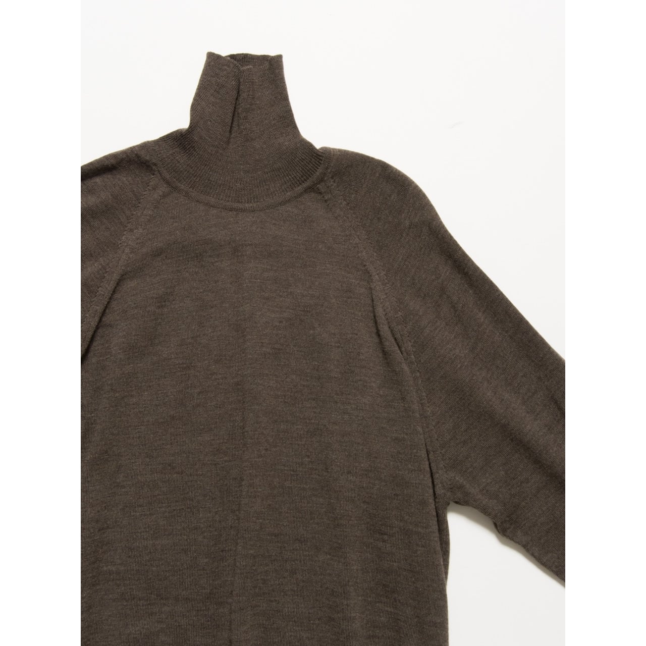 【LES IMPECCABLES】Made in BULGARIA turtleneck sweater （ブルガリア製 タートルネックセーター）7b