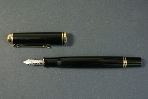 ペリカン スーベレーン M６００　Pelikan Souverän M600　　　　　00670