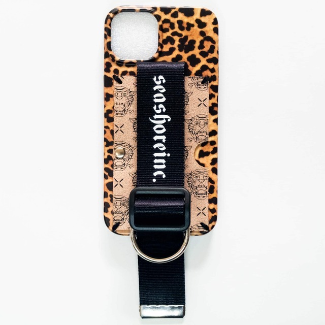 for iPhone【 animal 】leopard × seatbelt