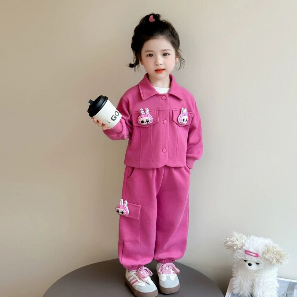 トレンドのカーゴスタイル!トップス&ボトムス labubu ラブブ 女の子おしゃれ2点セット 90-140cm こだわりの柔らか素材 動きやすい 上質な素材 秋 春 子供服