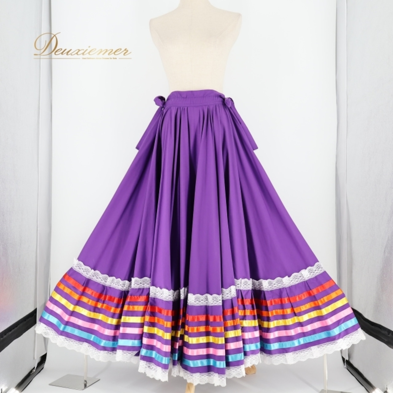 フォークダンス 衣装 スカート パープル系 レース チロリアン チロルスカート ボリューム 紫 赤 黄 青 リボン テープ ロング 華やか イベント かわいい 練習 レッスン レッド系 オレンジ系 イエロー系 ピンク系 ブルー系 ホワイト系