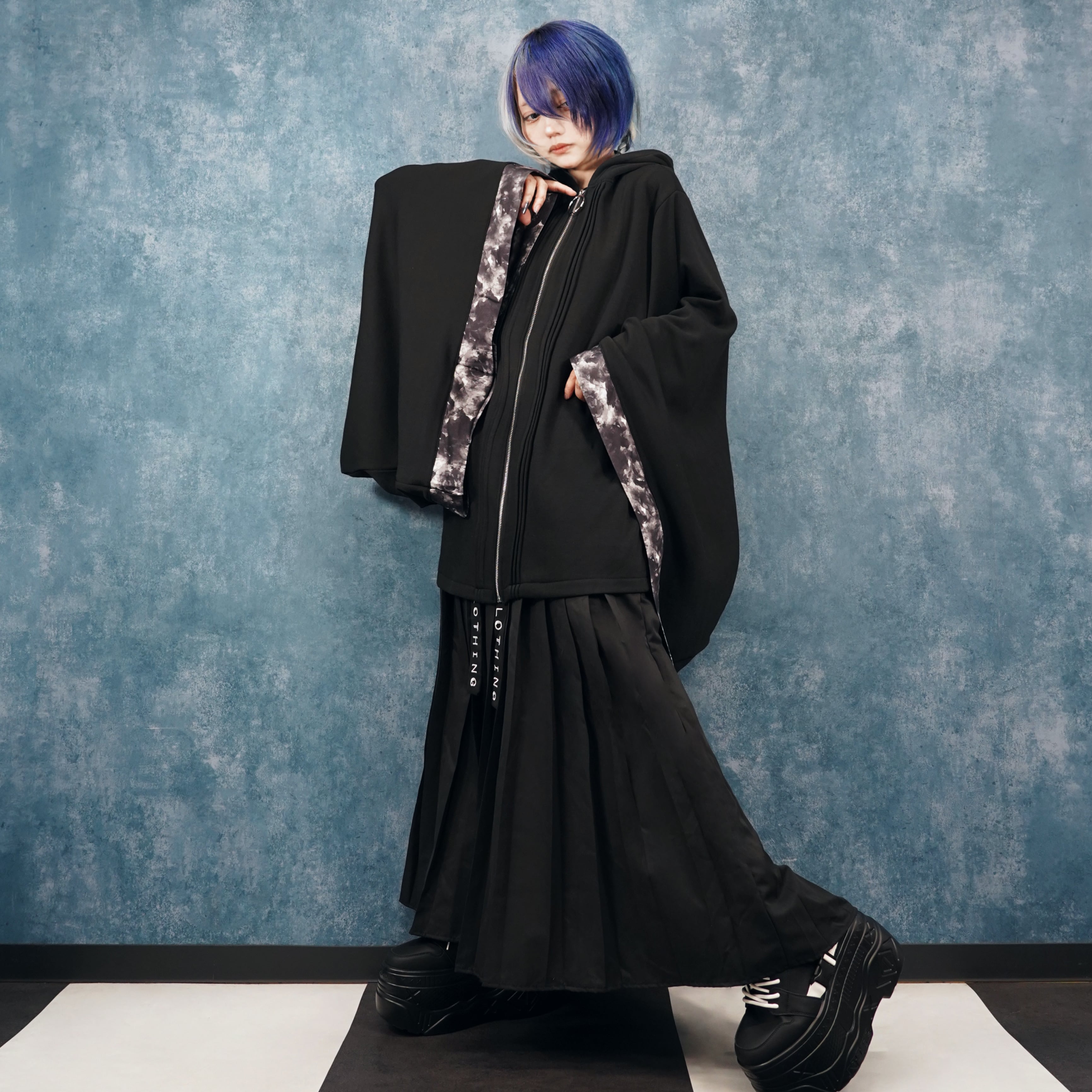 和柄黒薔薇着物袖裏起毛ZIP OUTER | NIER CLOTHING