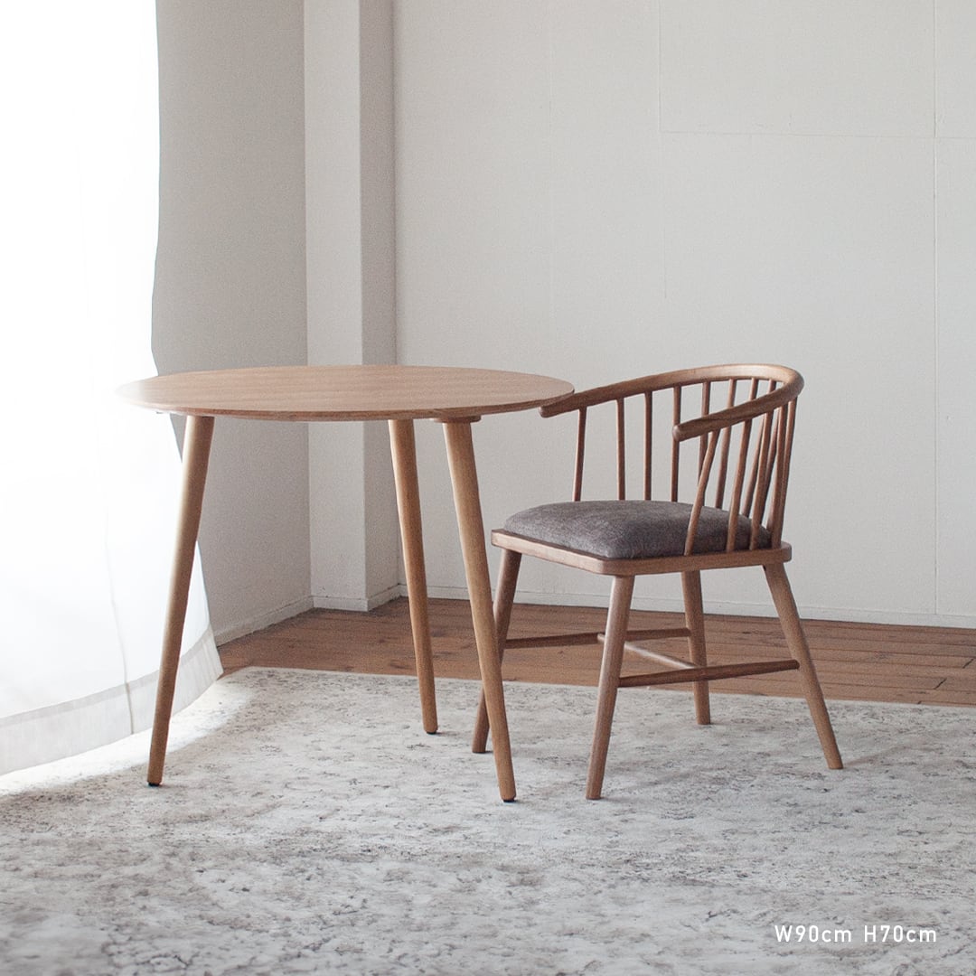 オーク材の3本足ラウンドダイニング［3サイズ 70cm 80cm 90cm] セミ