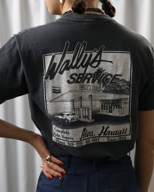1990's Wally's Hawaii / Printed T-Shirt