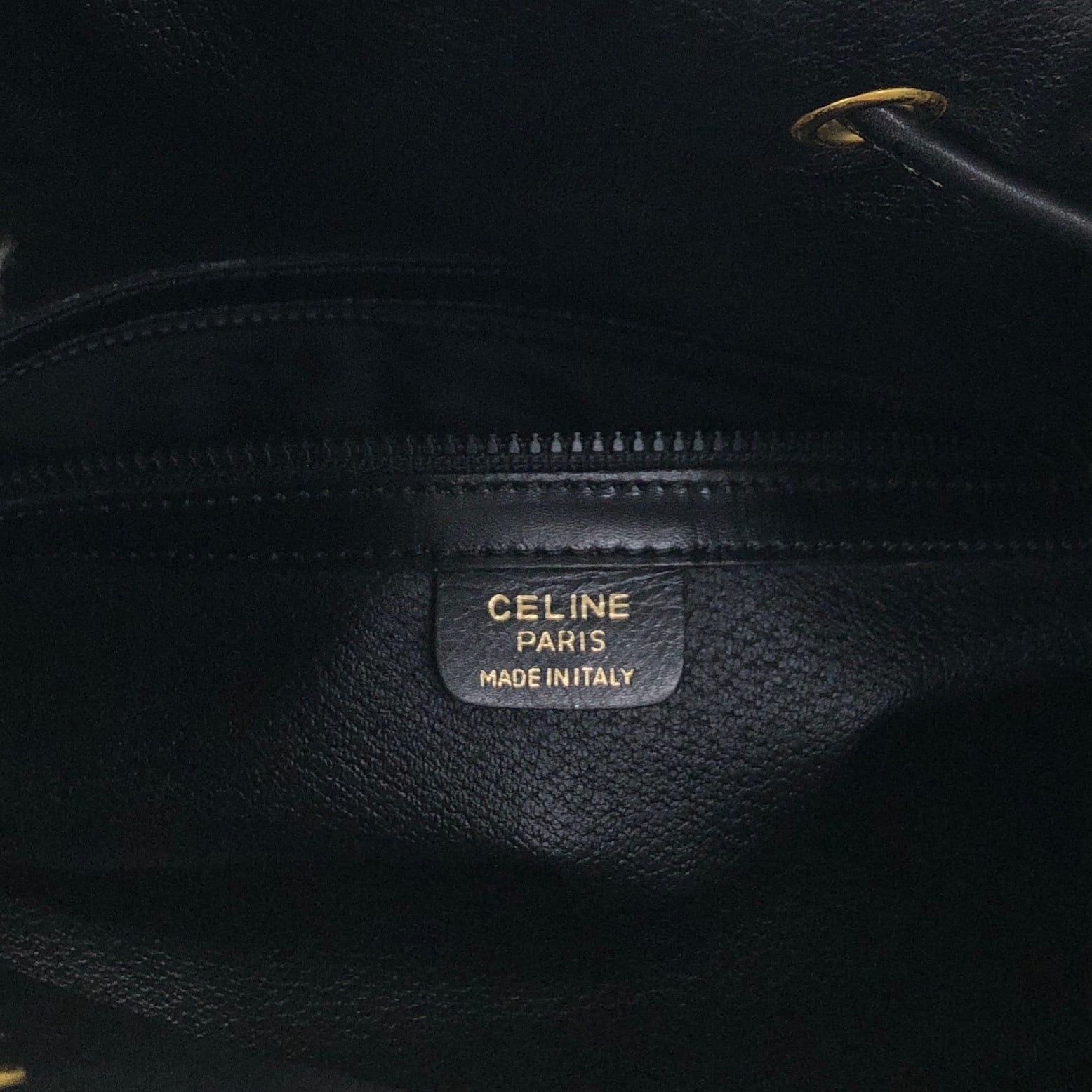 CELINE セリーヌ ショルダーバッグ ブラック ブラゾン型押し レザー