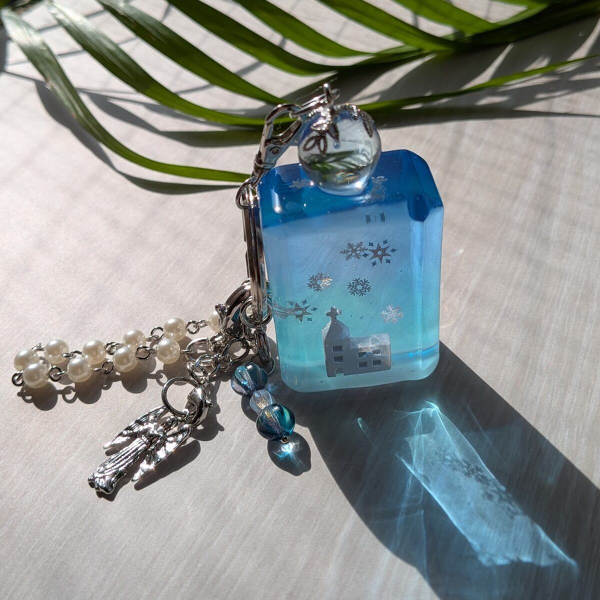 雪の教会 バッグチャーム