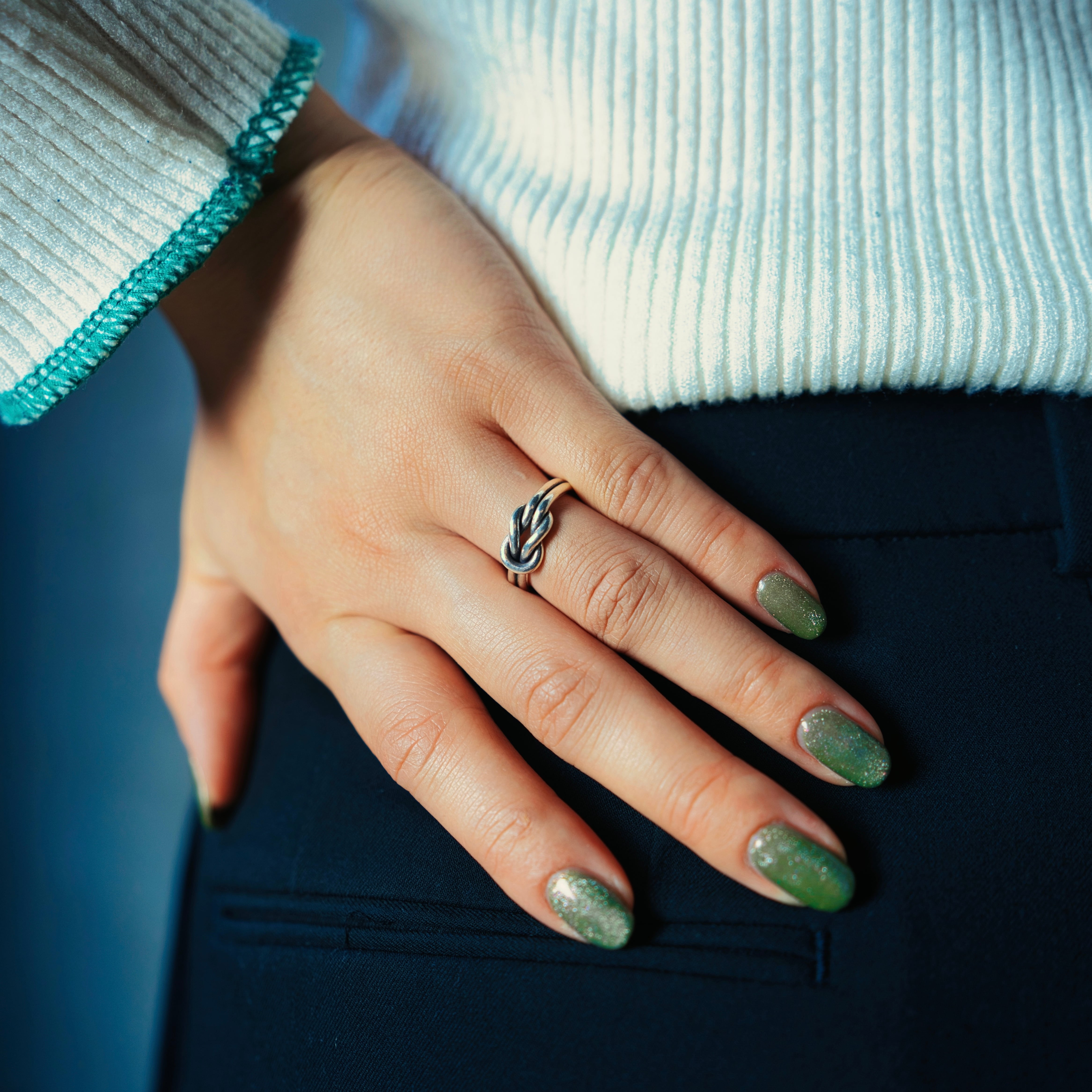 Karen silver , mini knotted ring | BaA-silver-