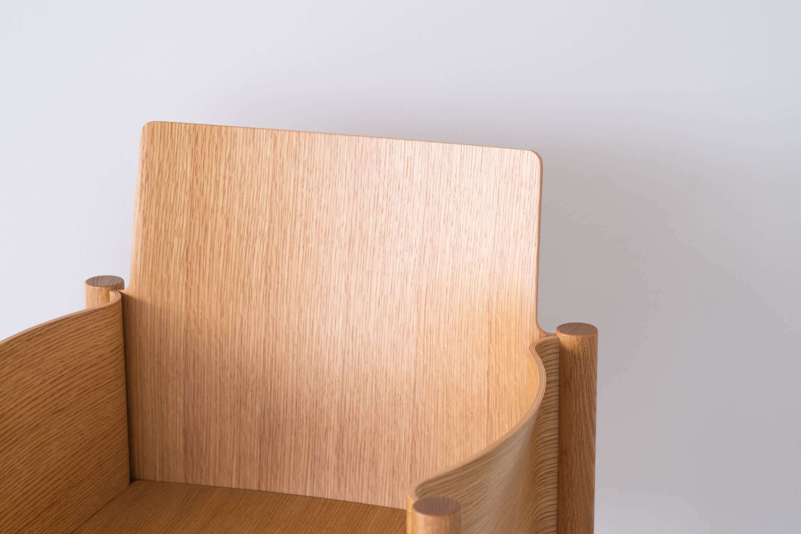 Kawara Armchair(Wooden Seat) | CONCEPT STORE A.
