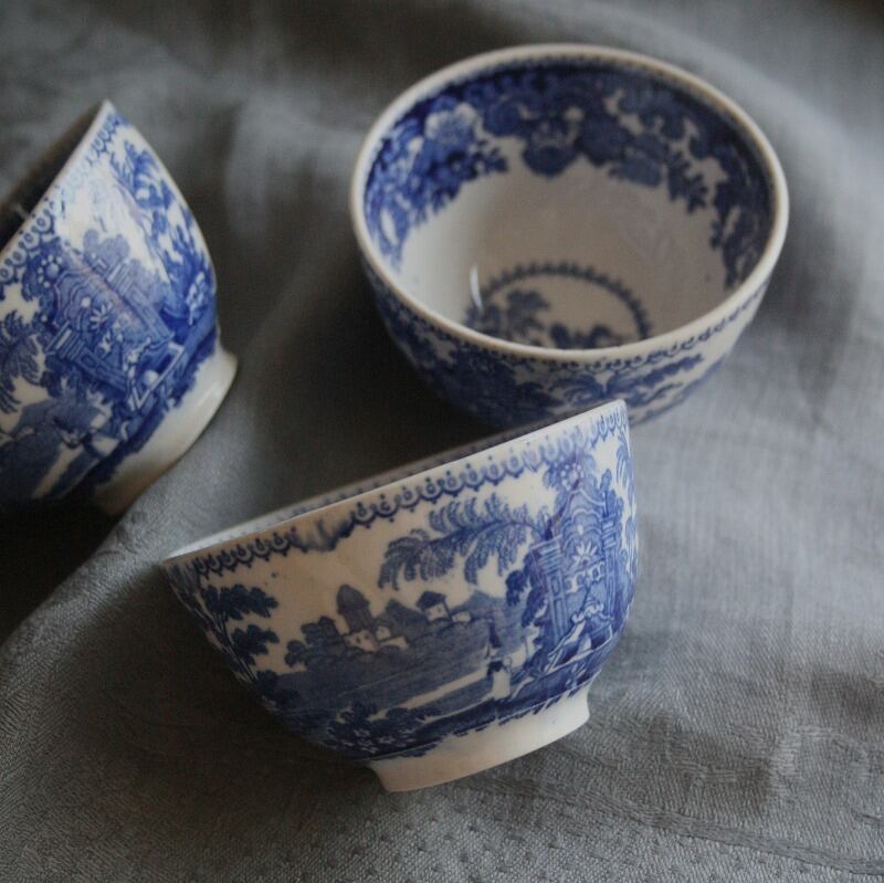 京焼　白釉　ろくろ目　ぐい呑み 　小鉢　向付　作家物　酒器 京焼 白釉 ろくろ目 ぐい呑み 小鉢 向付 作家物 酒器 【公式通販】